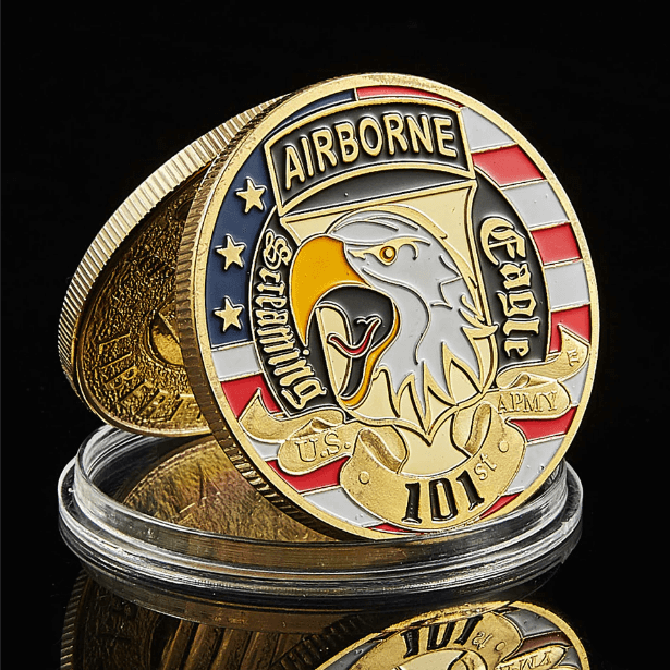 US Army 101st Airborne Division Collectors Challenge Coin - Front coin with words '101st Airborne Screaming Eagle' 